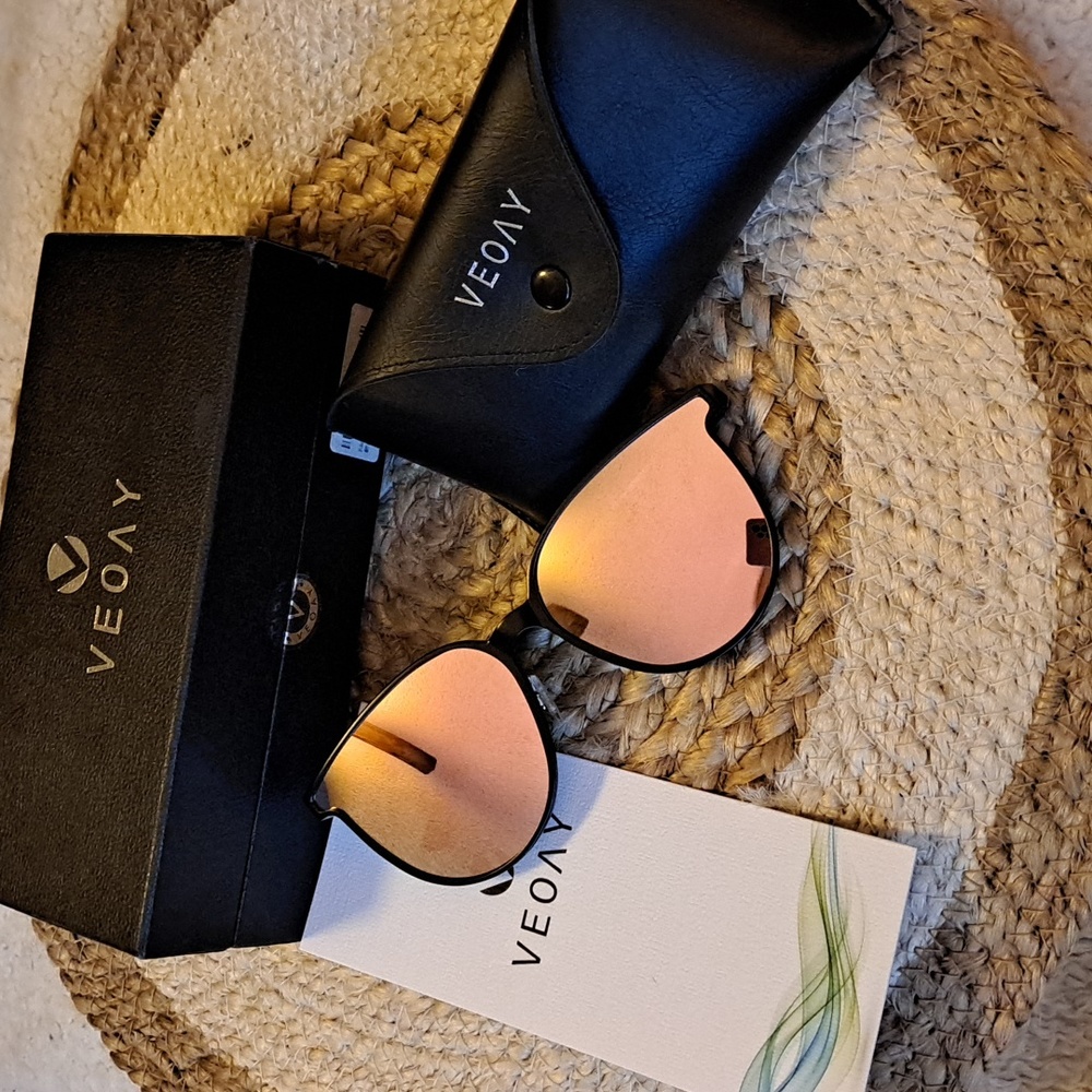 NEW Veoay Polarized Pink Mirror Sunglasses
